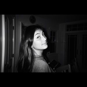 Meet your Posher, Hannah